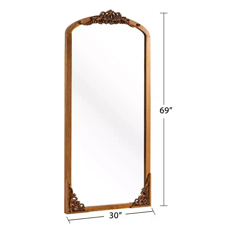 Specchio ad arco a figura intera, cornice in legno dorato, 30"L x 69"A, 1 persona