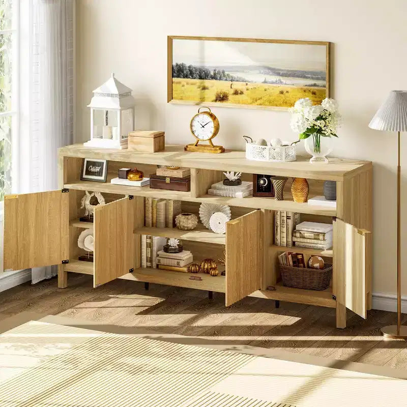 Credenza vintage a canne in noce, 4 ante, 167 cm