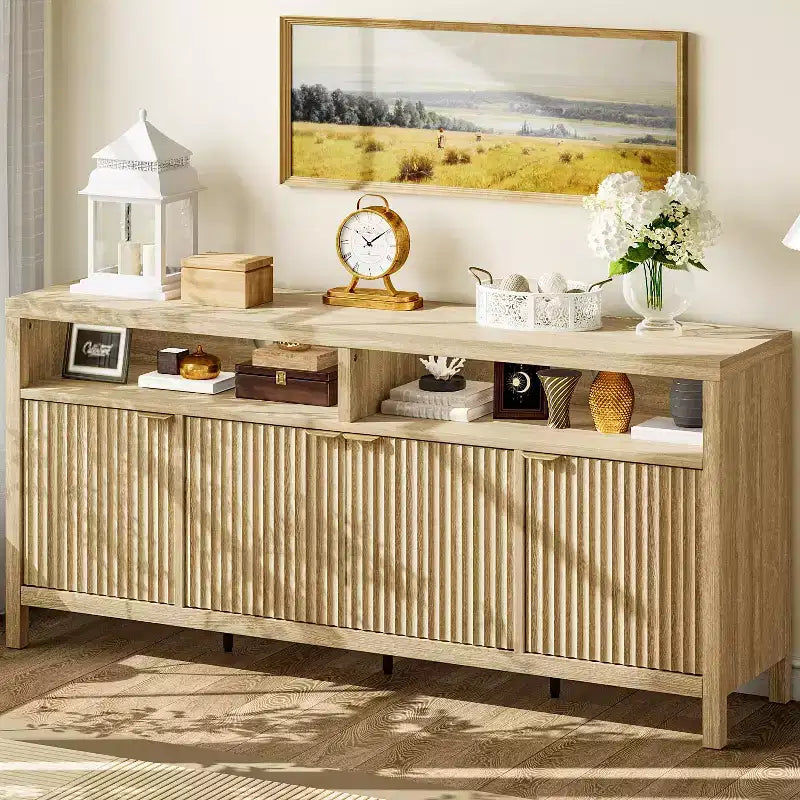 Credenza vintage a canne in noce, 4 ante, 167 cm