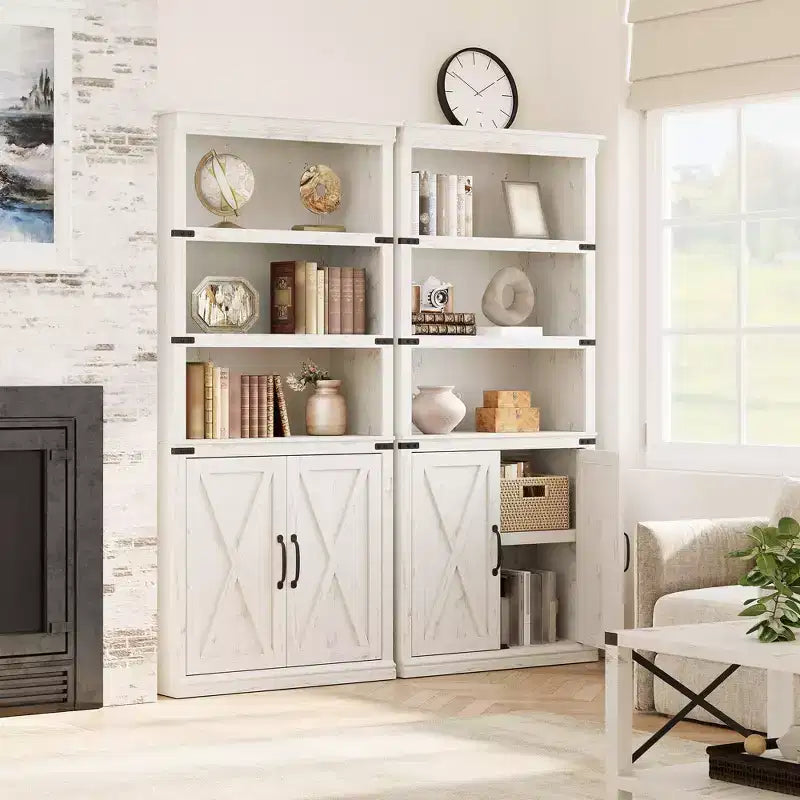 Libreria a 5 Ripiani con Ante, Bianco Antico / Nero / Rovere Scuro / Grigio – Stile Rustico