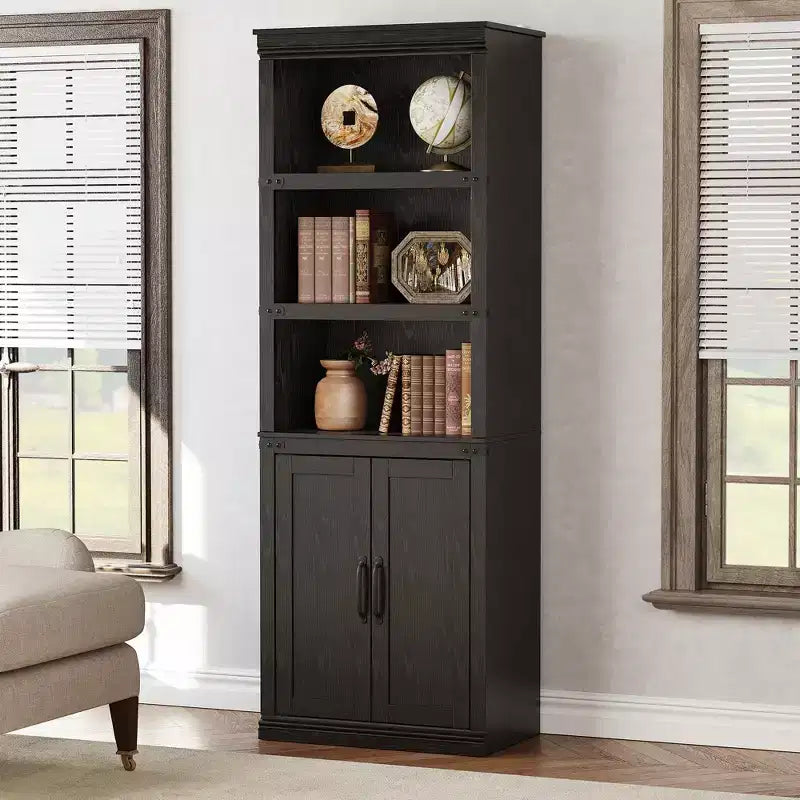 Libreria a 5 Ripiani con Ante, Bianco Antico / Nero / Rovere Scuro / Grigio – Stile Rustico